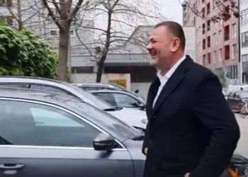 Tom Doshi paraqitet në SPAK