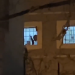 “O Erion, o hajdut”/ Të burgosurit brohorasin nga qelitë e “313-tës” (VIDEO)