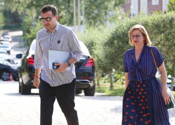Presione dhe intimidim: Çifti Veliaj dhe Bushka akuzohen për pengim të drejtësisë