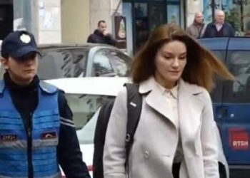 Lihet në fuqi sekuestrimi i celularit të bashkëshortes së Erion Veliajt