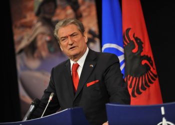 EKSKLUZIVE/ Sali Berisha drejt SHBA në fillim të Marsit