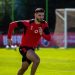 Armando Broja dhe 10 të tjerë, Chelsea nxjerr në shitje gjysmën e ekipit