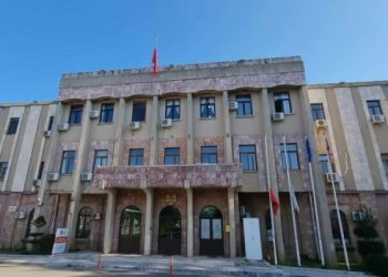 Pas dorëheqjes së Agron Malaj, Këshilli i Bashkisë së Matit zgjedh kryetarin e komanduar