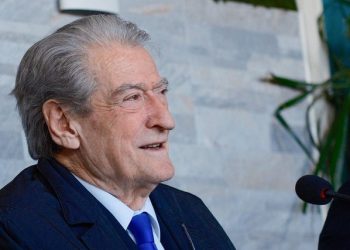 ‘Ping pong-u’ me të deleguarat e Veliajt, Berisha: Janë funksione të Këshillit, jo të Ramës