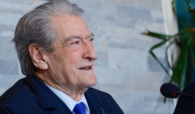 ‘Ping pong-u’ me të deleguarat e Veliajt, Berisha: Janë funksione të Këshillit, jo të Ramës