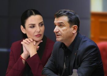 Ahmetaj flet për arrestimin e Veliajt: Teatër i orkestruar nga Rama për të futur frikë brenda PS