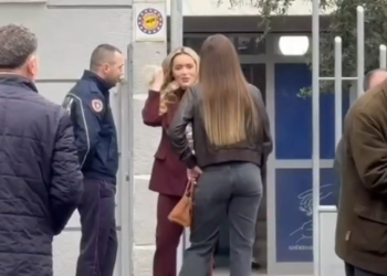 Dhunimi i Klea Prengës, paraqiten në gjykatë Antonela dhe Mariela Berisha