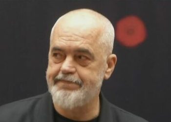 Rama takim me shqiptarët në Athinë më 30 mars