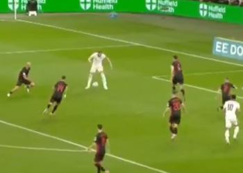 Anglia dyfishon shifrat, Harry Kane ndëshkon kuqezinjtë