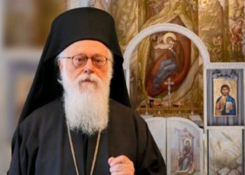 Hapet testamenti i Janullatosit: Depozitat e mia financiare i përkasin Kishës së Shqipërisë