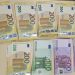 Çifti irlandez gjejnë mbi 40 mijë euro në afërsi të një supermarketi në Durrës, e dorëzojnë në policinë e Shkodrës
