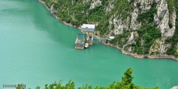 Bovilla pa monitorim, nga çarja e një masivi shkëmbor tek sistemet e alarmit, KKMD kërkon ndërhyrje
