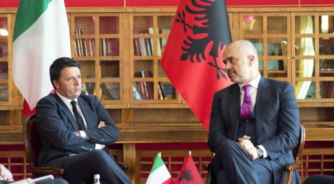 Ish-kryeministri italian: Ramës i intereson vetëm të kënaqë Melonin