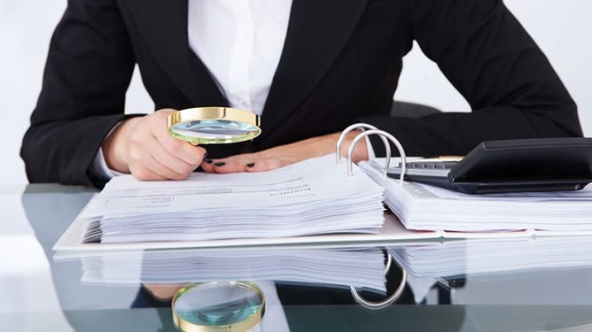 Nga mashtrimet financiare te tradhtitë ekonomike, bizneset shqiptare po punësojnë dedektivë privat