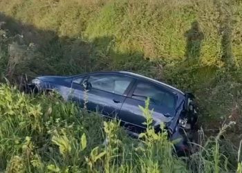 Aksident në kryqëzimin e Gjadrit, dy automjete përplasen me njëri-tjetrin