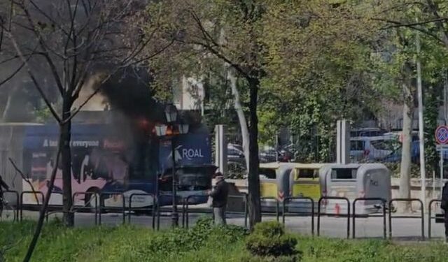 Merr flakë autobusi i linjës së ‘Unazës së Re’