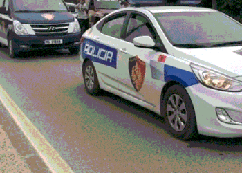 Ngacmoi se*sualisht nxënëset e mitura, arrestohet mësuesi në Librazhd