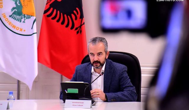 KQZ i shkel syrin ‘propagandës’ së institucioneve publike për Belinda Ballukun