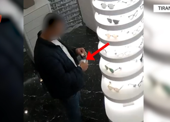 Vodhi 11 200 euro aksesorë, arrestohet hajduti ‘serial’ i syzeve në Tiranë
