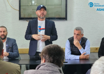 Dhunë ndaj zyrtarit në Bulqizë? Reagon Xhelal Mziu: Kërcënoi qytetarët, policia manipuloi ngjarjen dhe refuzoi denoncimin
