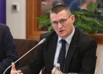 Altin Dumani mbërrin në KLP për raportimin vjetor