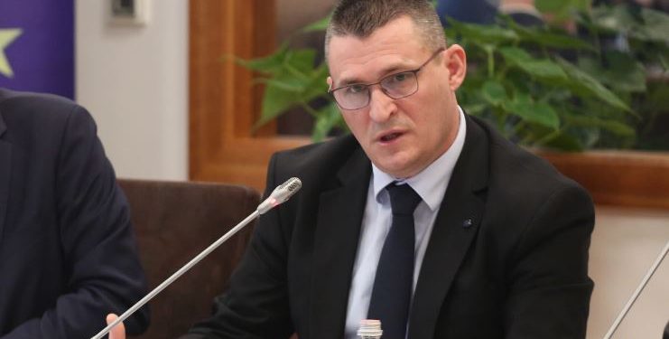 Altin Dumani mbërrin në KLP për raportimin vjetor
