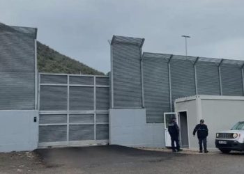 Pritej të vinin sot, anulohet ardhja e 40 emigrantëve në Shëngjin