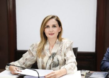 “Taksë e sheshtë 10%”, Tabaku viziton fasonerinë: Më shumë para në xhepin e çdo punonjëseje