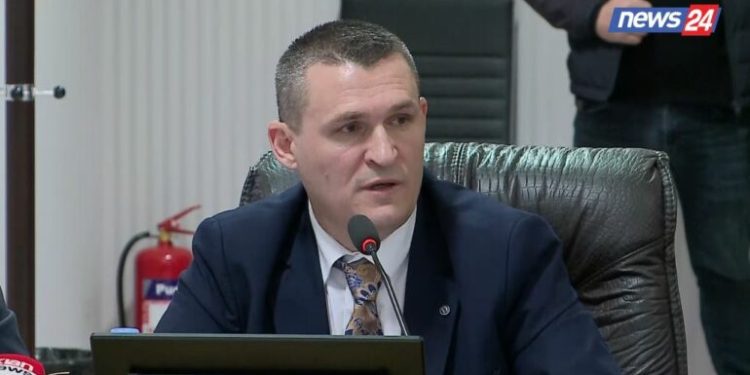 Dumani: 33 ish-zyrtarë të lartë në hetim, korrupsioni me skema të sofistikuara të pastrimit të parave