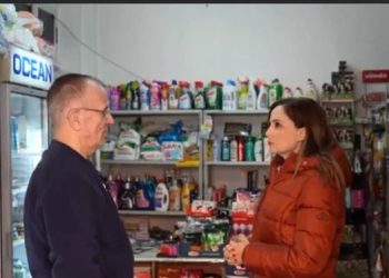 Tabaku në bizneset e Tiranës: Ulja e taksave sjell rritje të konsumit