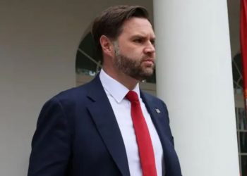 Rënia e tregut të aksioneve pas tarifave të Trump, JD Vance: Do të kemi një bursë që do të lulëzojë 