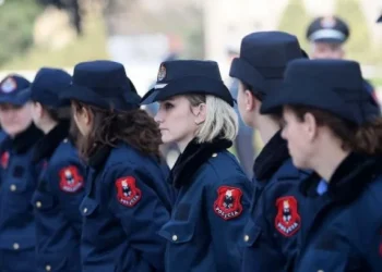 TENDERI/ 40 milion euro për të veshur policët, 2 500 euro një uniformë