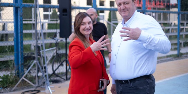  Jupi nga Lapraka: Mirënjohje për Neritan Vladin, njeriun që flet pak e bën shumë