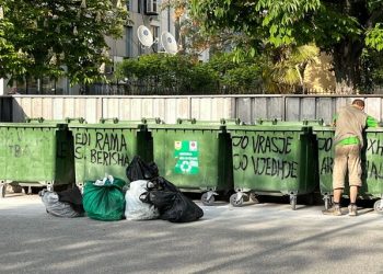 Zgjedhje nën hijen e patronazhistit në Fier, aty ku politika zëvendësohet me klientelizëm