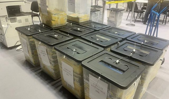 Përfundon afati zyrtar i dorëzimit të votave të diasporës, kanë votuar 191.837 emigrantë
