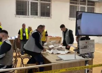 Hapen 6 kutitë e para për numërim në Kukës