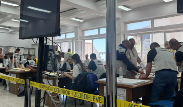 PD udhëheq bindshëm në Fushë Krujë dhe Kamëz