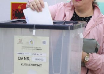 Numërohen mbi 93% e kutive të votimit, si paraqitet rezultati i në QV? Vijon edhe numërimi për diasporën