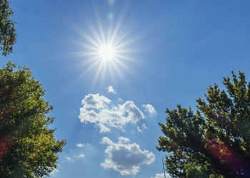 Temperatura deri në 29 gradë C, parashikimi i motit për këtë të hënë