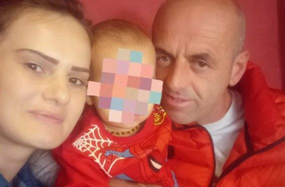 Zhduken gruaja dhe djali i mitur në Shkodër, burri kërkon ndihmë për gjetjen e fëmijës