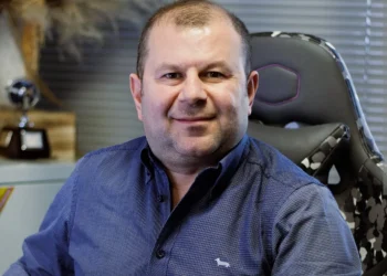 PC STORE “paracakton” veten si fituese në tenderin e Kuvendit për inteligjencën artificiale