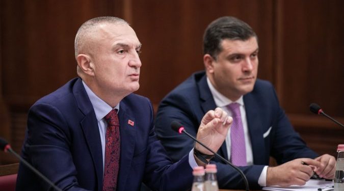 A do tërhiqet nga mandati që të hyjë Meta në parlament? Përgjigjet Tedi Blushi