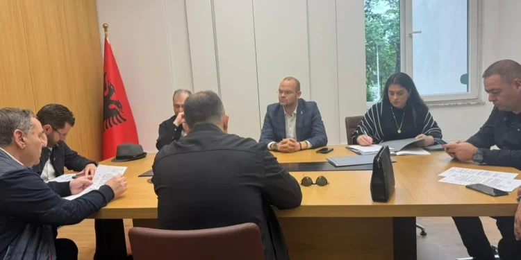 Akuzoi kandidatët e tjerë të PD se i kanë vjedhur votat, Aulon Kalaja kërkesë KQZ-së