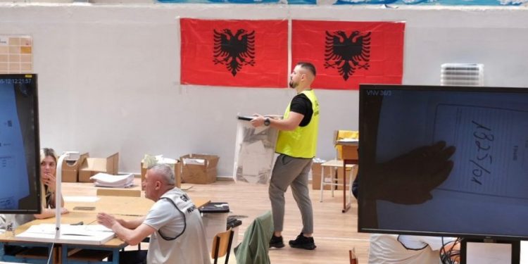 Përmbyset rezultati/ Mundësia merr mandatin e 2