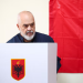 “Vëzhguesit ndërkombëtarë rrëzojnë zgjedhjet”, Reuters: Vihet në dyshim integriteti i votimeve