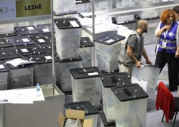 Pas mesazhit të Ramës, kandidatët socialistë tërheqin kërkesën nga KQZ për pamjet filmike nga numërimi i votave