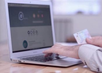 Ofrimi i shërbimeve online, raporti i KLSH: Institucionet, vonesa në kërkesat e përditësimeve