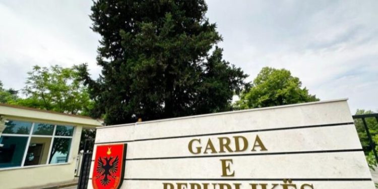Vetëvritet me armën e shërbimit punonjësi i gardës
