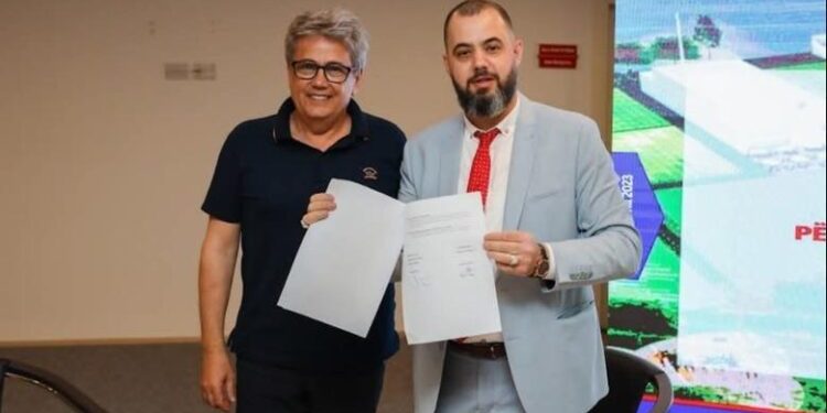 Bashkia Shkodër vendos të zhvillojë koncert në ‘Loro Boriçi’, Vllaznia: Po shkelet ligji!