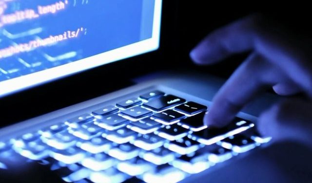 Zbulohet skema mashtruese online, AKSK apel qytetarëve: Mos jepni të dhënat tuaja! Ja si duhet të mbroheni